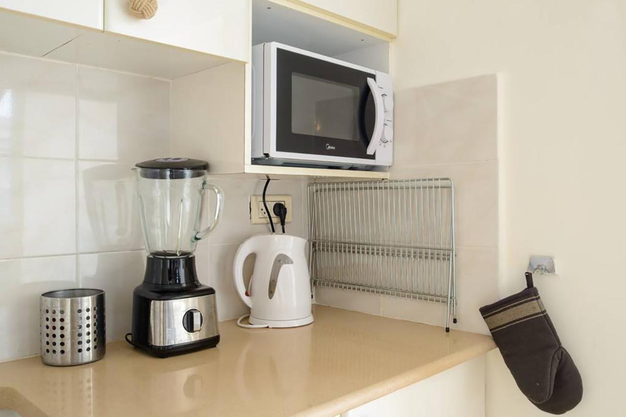 Bright And Spacious Loft By The Sea With Bomb Shelter テル・アビブ エクステリア 写真